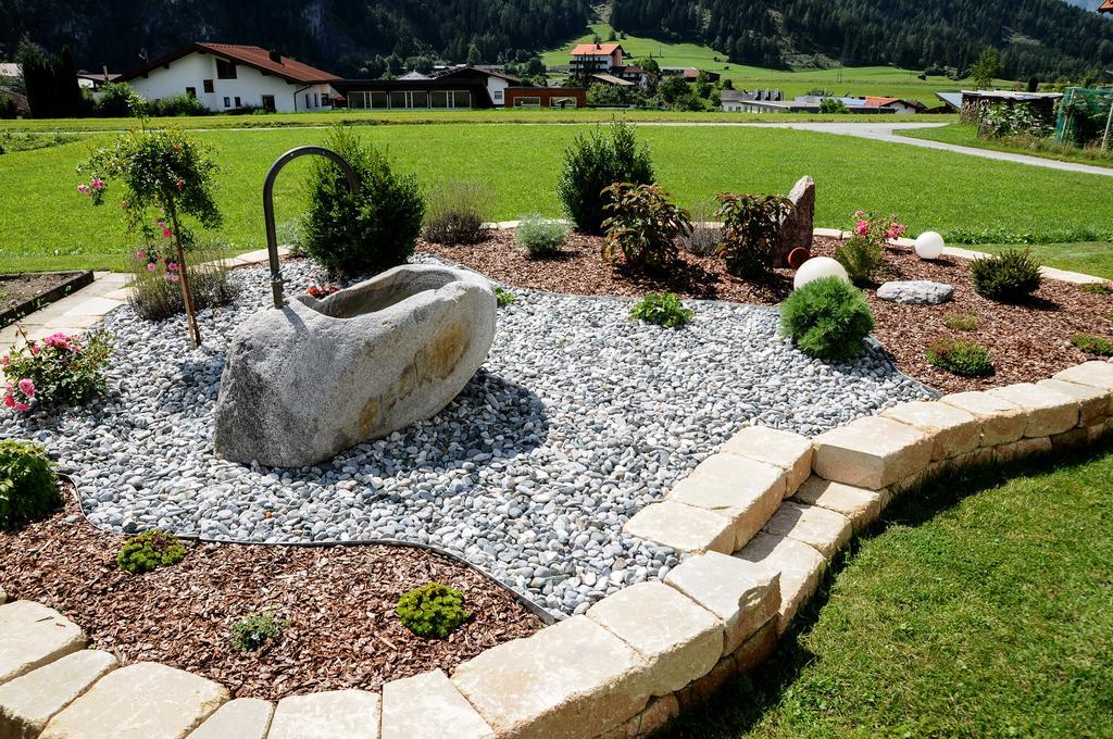 Ferienwohnung Gundolf Christine Arzl im Pitztal Pokoj fotografie