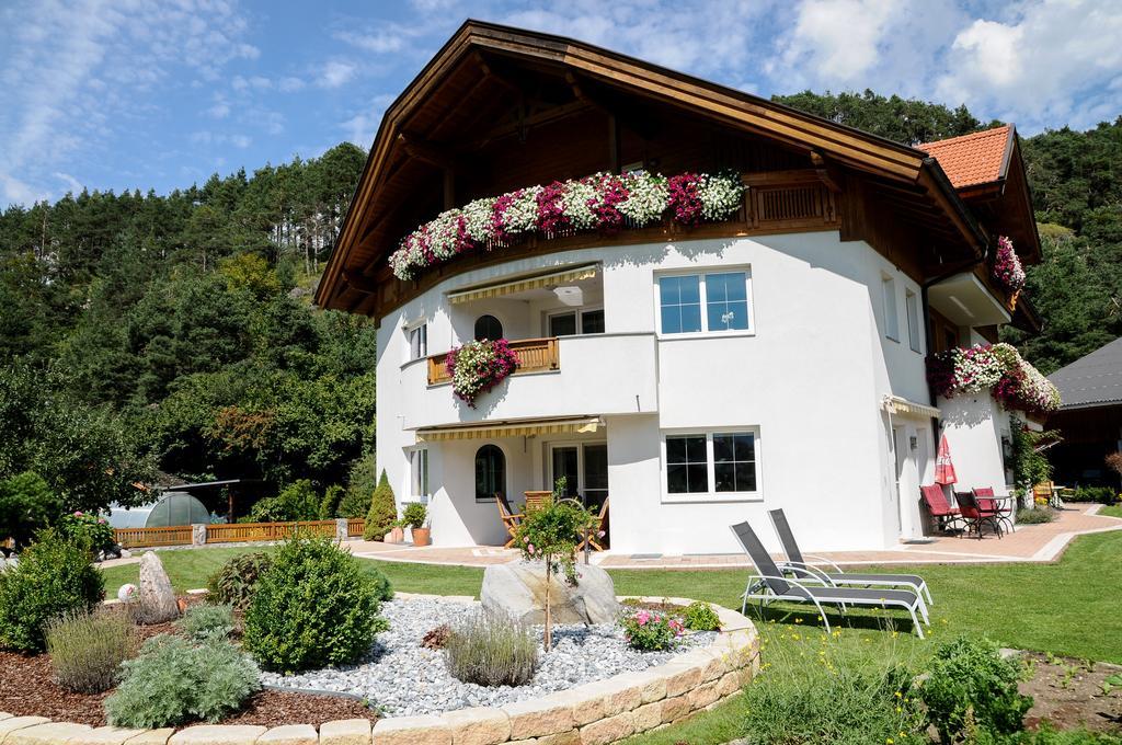 Ferienwohnung Gundolf Christine Arzl im Pitztal Pokoj fotografie
