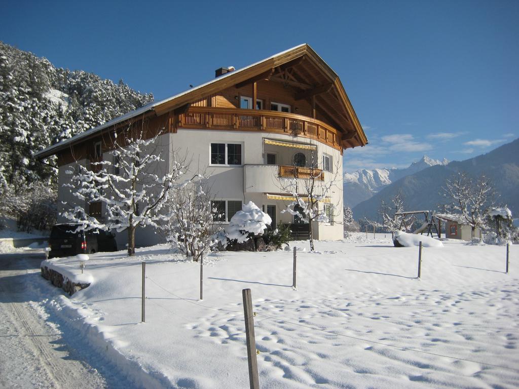 Ferienwohnung Gundolf Christine Arzl im Pitztal Pokoj fotografie