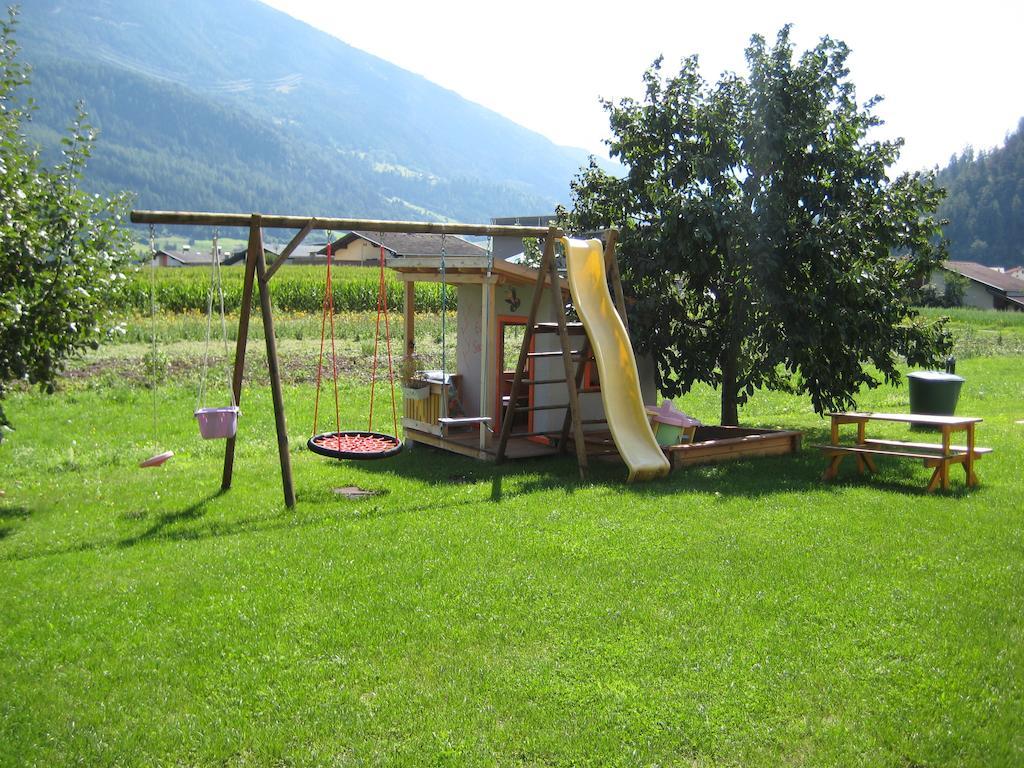 Ferienwohnung Gundolf Christine Arzl im Pitztal Pokoj fotografie